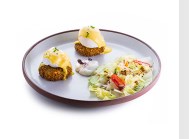 Eggs Benedict - Falafel